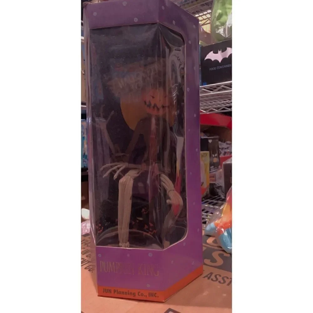 Jun Planning 1999 Nightmare Before Christmas Jack  Pumpkin King  NIB LE 2400